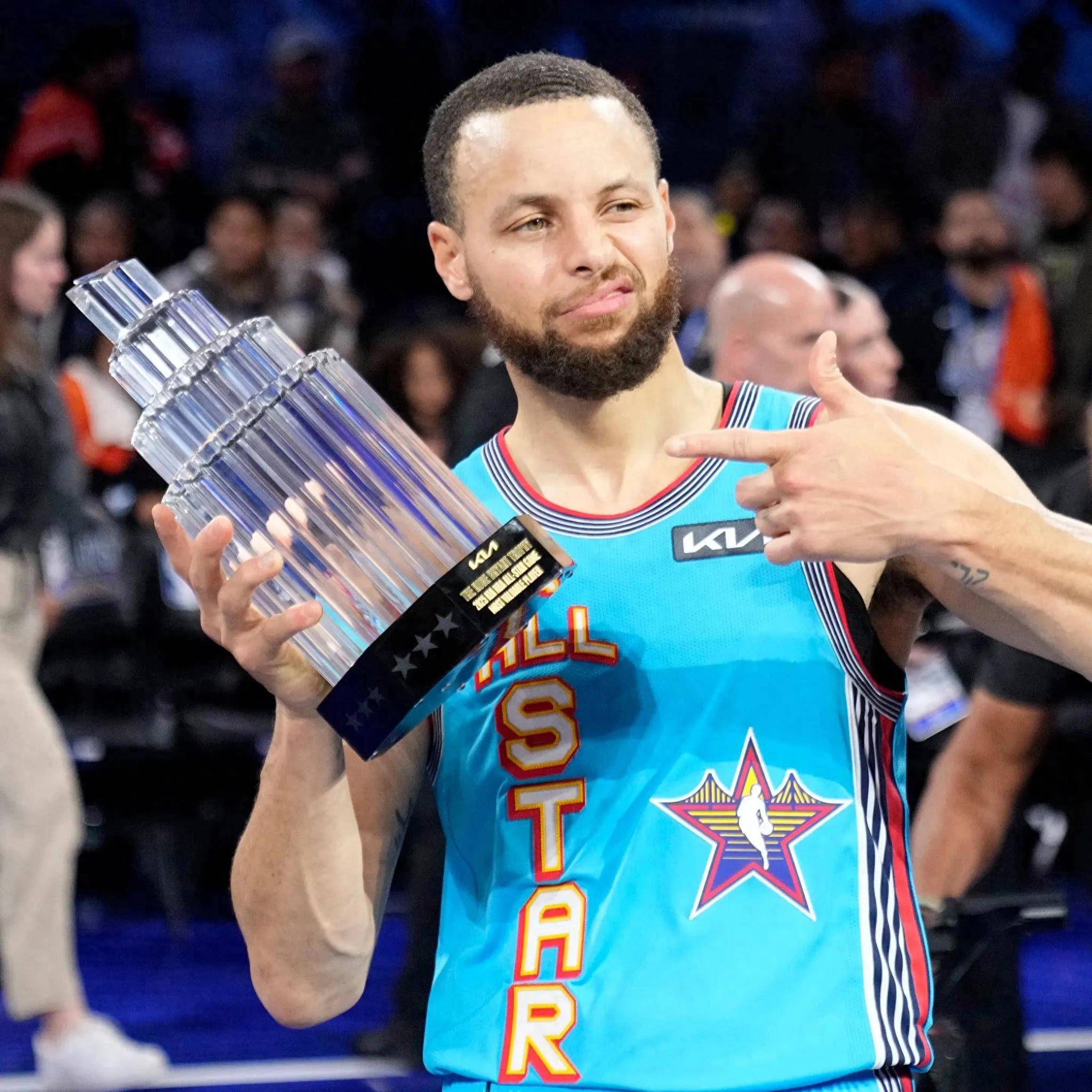 教练团队的 教练团队的